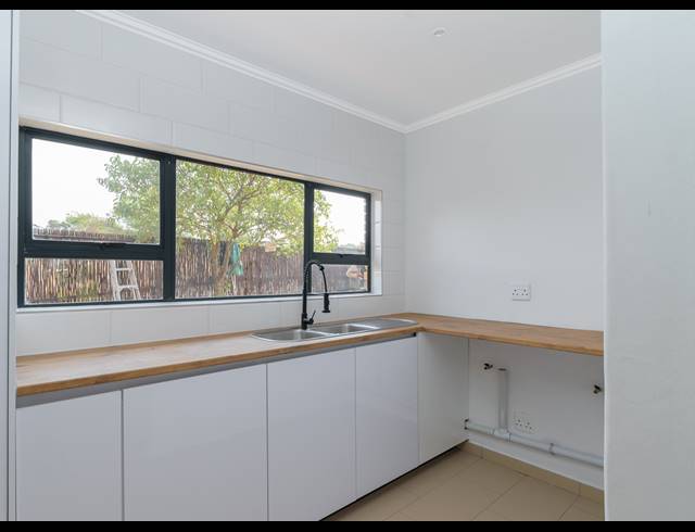 3 BEDROOM HOUSE RENTED IN NORTH RIDING AH